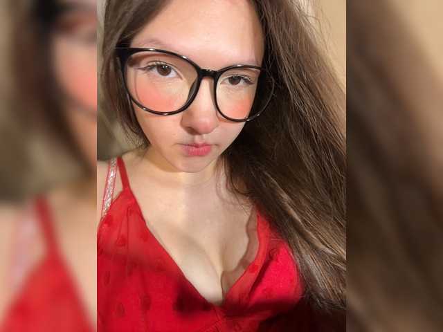 Cute-Lolly live cam on BongaCams