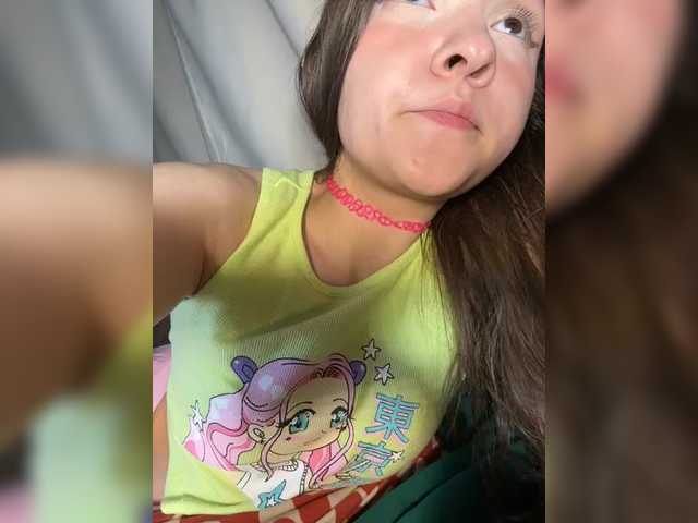 Cute-Lolly live cam