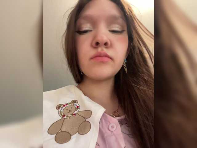 Cute-Lolly live cam on BongaCams