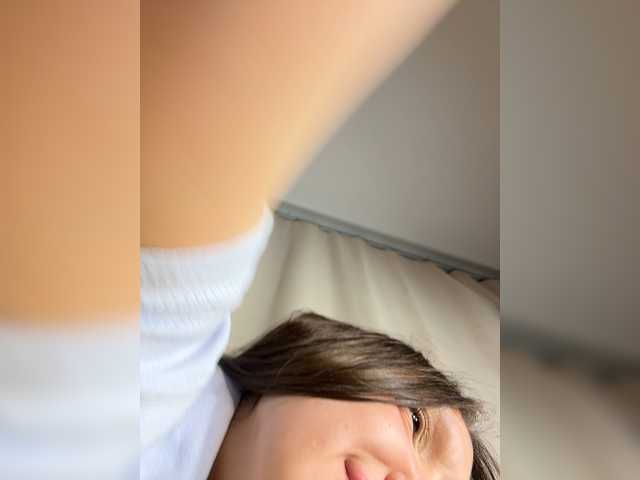 Cute-Lolly live cam on BongaCams