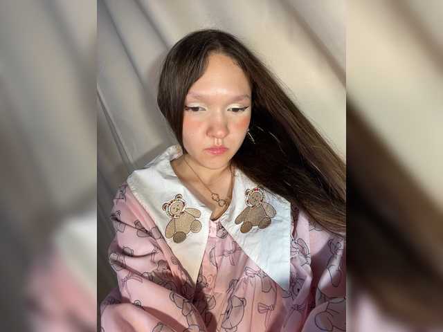Cute-Lolly live cam on BongaCams
