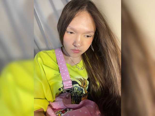 Cute-Lolly live cam on BongaCams
