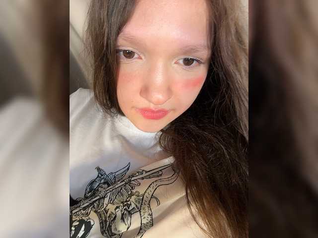 Cute-Lolly live cam on BongaCams