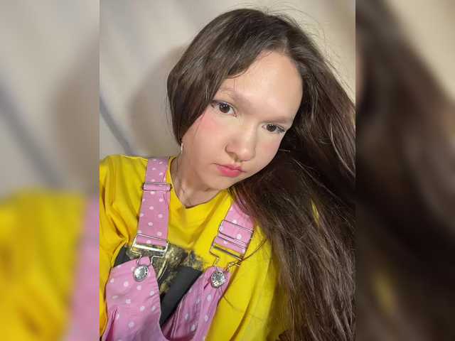 Cute-Lolly live cam on BongaCams