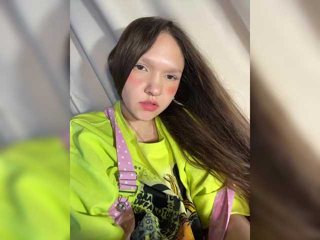Cute-Lolly live cam on BongaCams