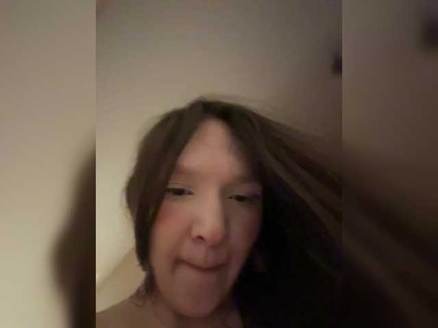 Cute-Lolly live cam on BongaCams