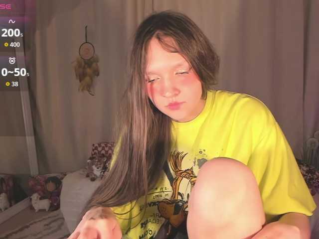 Cute-Lolly's BongaCams show and profile