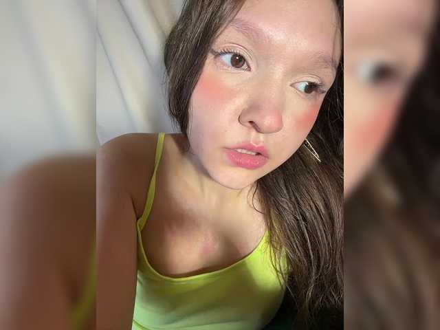 Cute-Lolly live cam on BongaCams