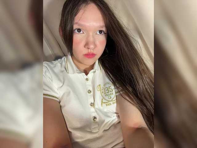 Cute-Lolly live cam on BongaCams