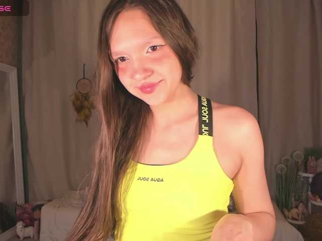  Cute-Lolly chat room