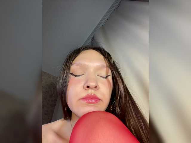 Cute-Lolly live cam on BongaCams