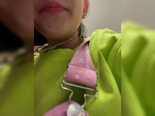 Cute-Lolly live cam on BongaCams
