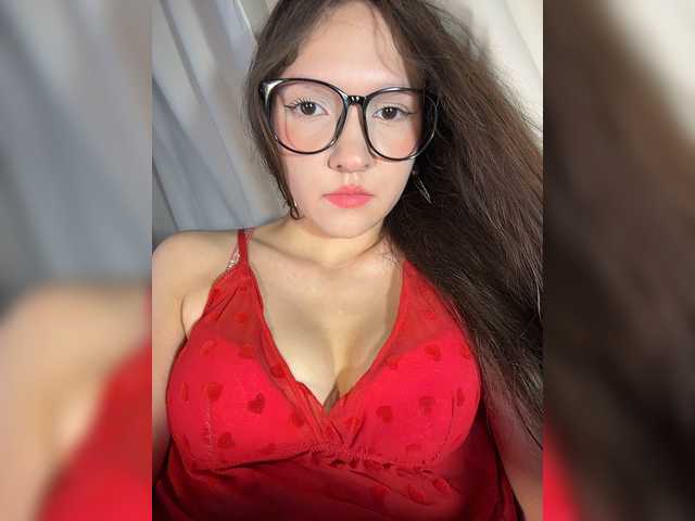 Cute-Lolly live cam on BongaCams