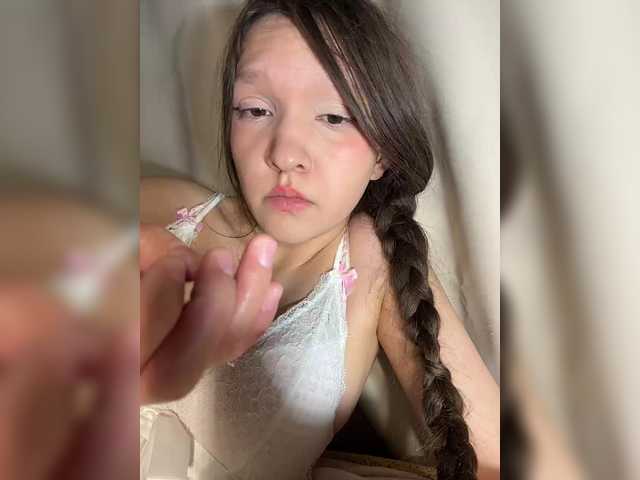 Cute-Lolly live cam on BongaCams