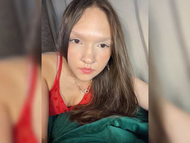 Cute-Lolly live cam on BongaCams