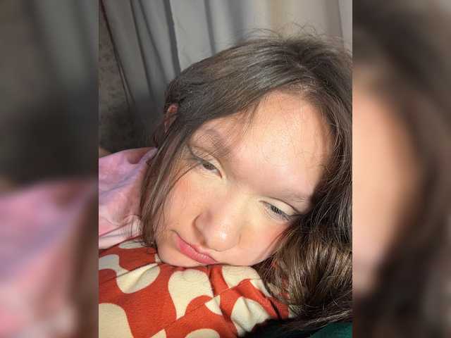 Cute-Lolly live cam on BongaCams