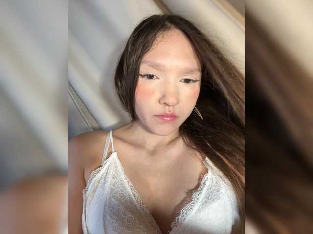 Cute-Lolly live cam on BongaCams