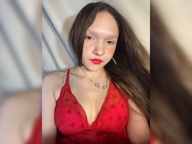 Cute-Lolly live cam on BongaCams
