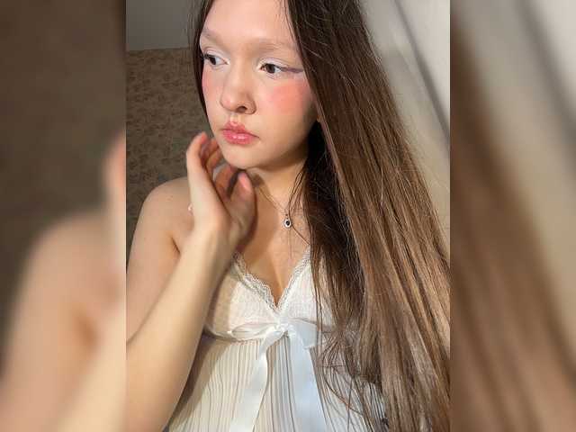Cute-Lolly live cam on BongaCams