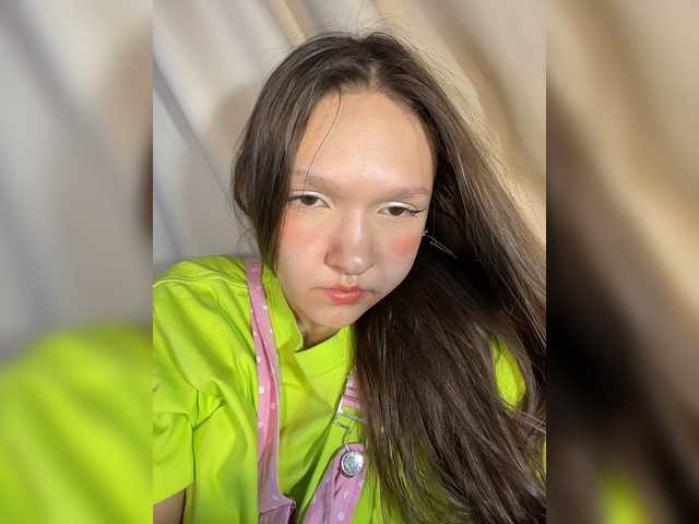 Cute-Lolly live cam on BongaCams