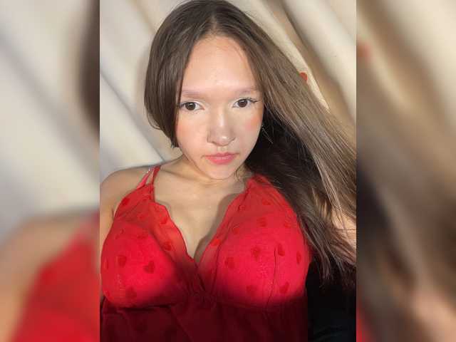 Cute-Lolly live cam on BongaCams