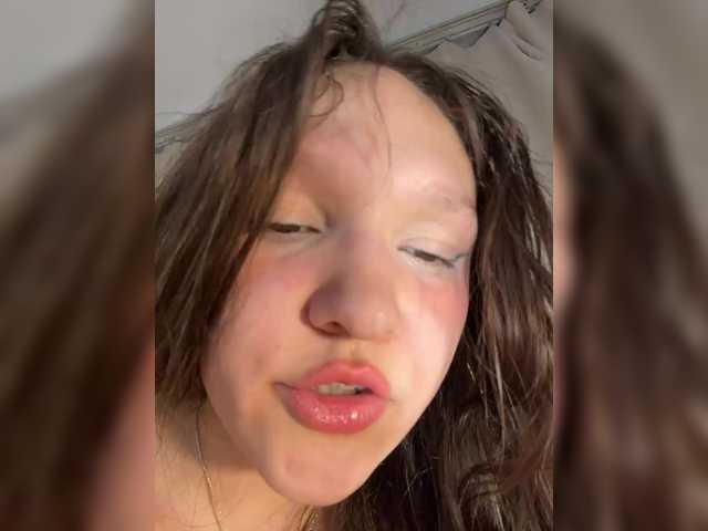 go to chat with CuteLolly