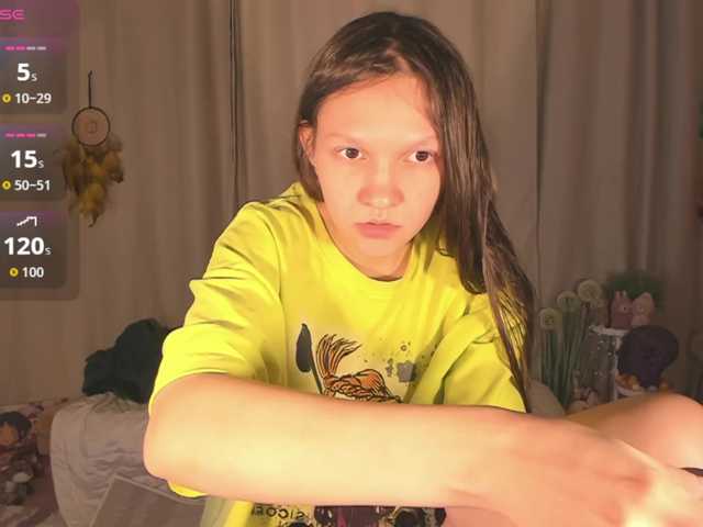 Cute-Lolly's BongaCams show and profile