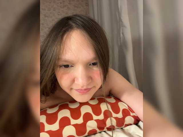 Cute-Lolly live cam on BongaCams
