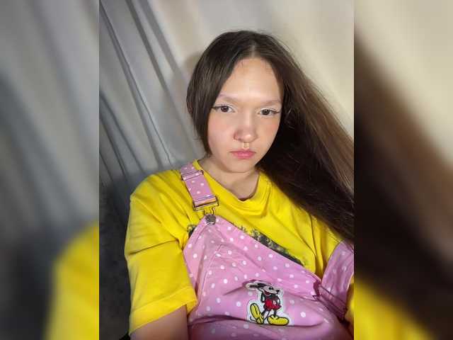 Cute-Lolly live cam on BongaCams