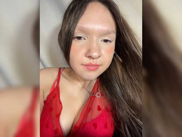 Cute-Lolly live cam on BongaCams