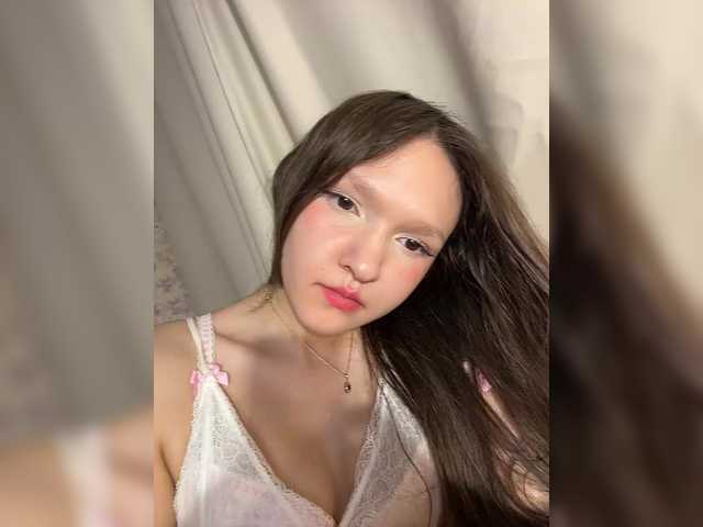 Cute-Lolly live cam on BongaCams