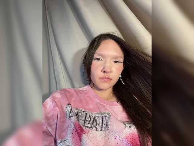 Cute-Lolly live cam on BongaCams