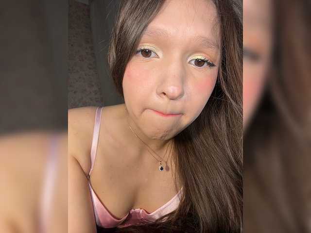Cute-Lolly live cam on BongaCams
