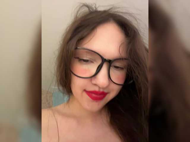 Cute-Lolly live cam on BongaCams
