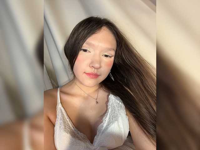 Cute-Lolly live cam on BongaCams