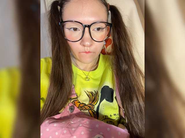Cute-Lolly live cam on BongaCams
