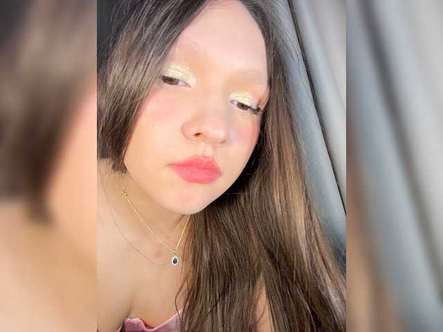 Cute-Lolly live cam on BongaCams