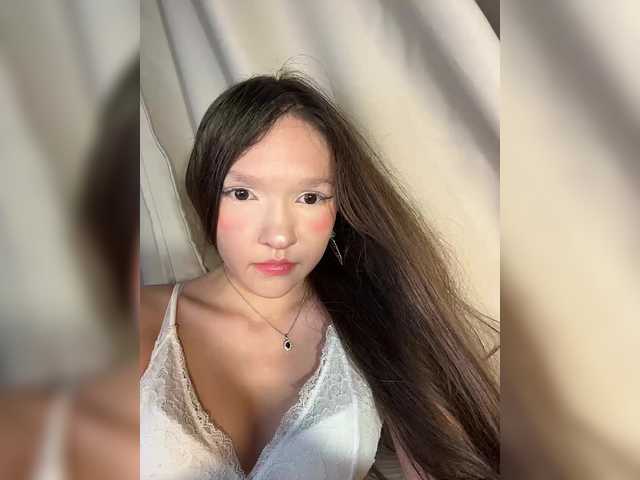Cute-Lolly live cam on BongaCams