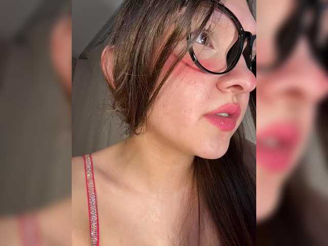 Cute-Lolly live cam on BongaCams