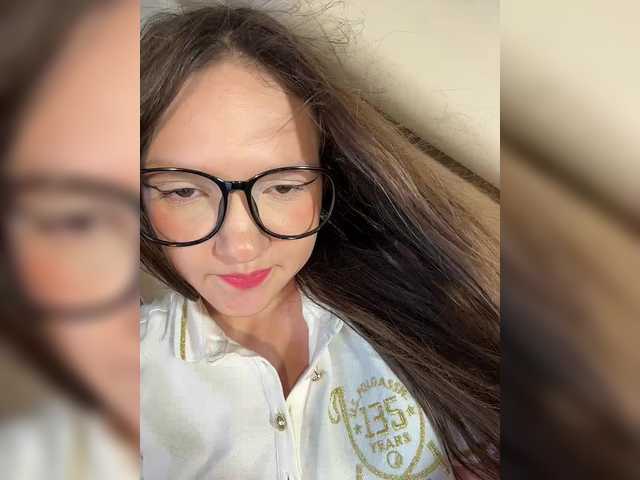 Cute-Lolly live cam on BongaCams