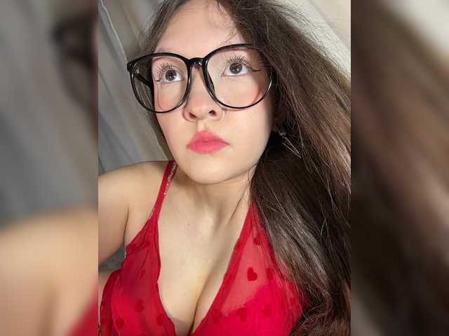 Cute-Lolly live cam on BongaCams