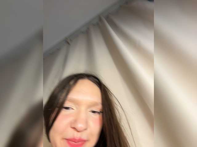Cute-Lolly live cam on BongaCams