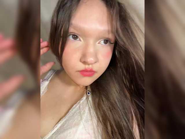 Cute-Lolly live cam on BongaCams