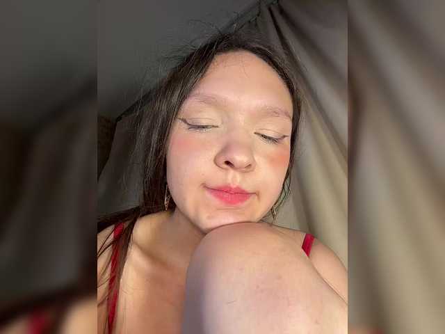 Cute-Lolly live cam on BongaCams