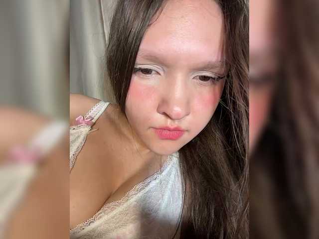 Cute-Lolly live cam on BongaCams