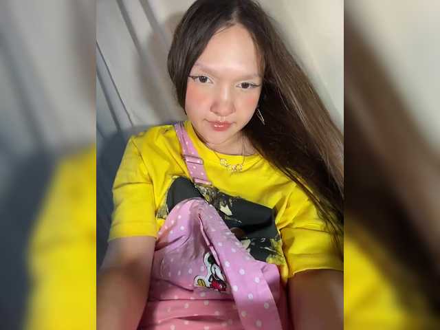 Cute-Lolly live cam on BongaCams