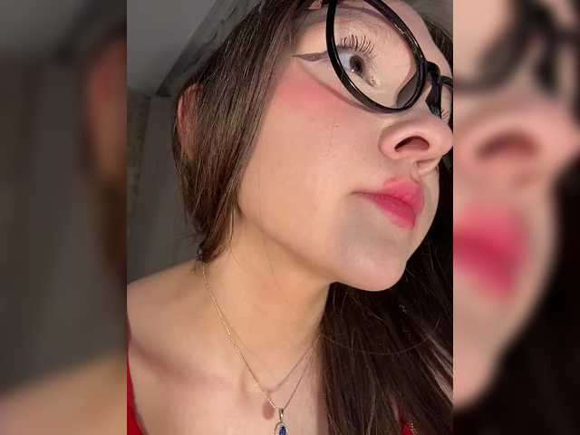 Cute-Lolly live cam on BongaCams