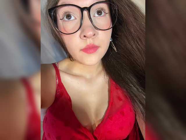 Cute-Lolly live webcam show