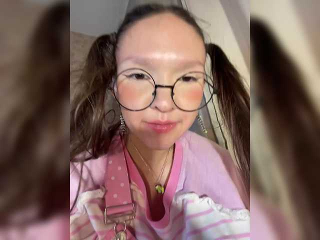 Cute-Lolly live cam on BongaCams