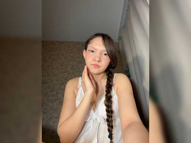 Cute-Lolly live cam on BongaCams